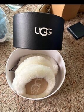 Ugg earmuffs